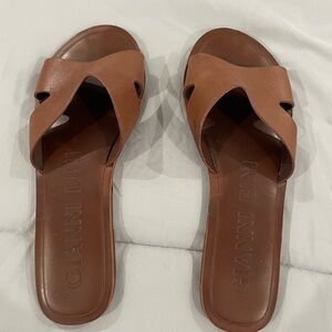 Gianni Bini Brown Leather Sandals Minimalist Design